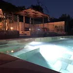 Domus Clara Villa *