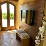 Domus Clara Villa