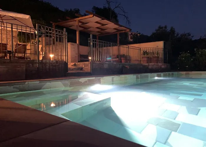 Domus Clara Вилла *