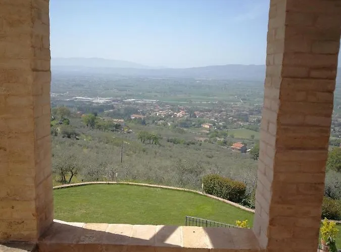 Villa Domus Clara Assisi